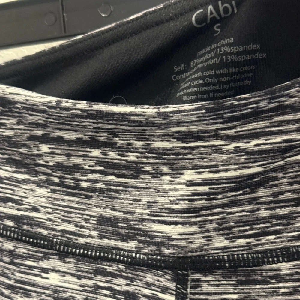 CAbi‎ Black and Gray Capris Versatile and Stylish